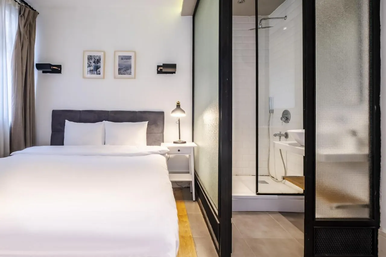 Charming Flat Close To Touristic Attractions In The Heart Of Beyoglu Istanbul 0*,  Turkey